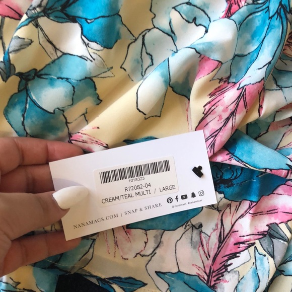 Floral off the shoulder romper - Picture 3 of 5